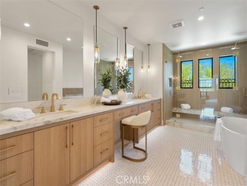 4 Sunset Cove , Newport Coast, CA