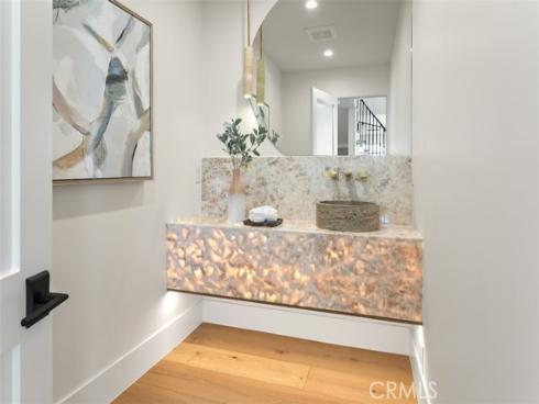 4 Sunset Cove , Newport Coast, CA