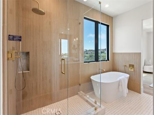 4 Sunset Cove , Newport Coast, CA