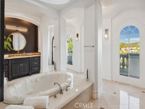 28 Shoreridge , Newport Coast, CA