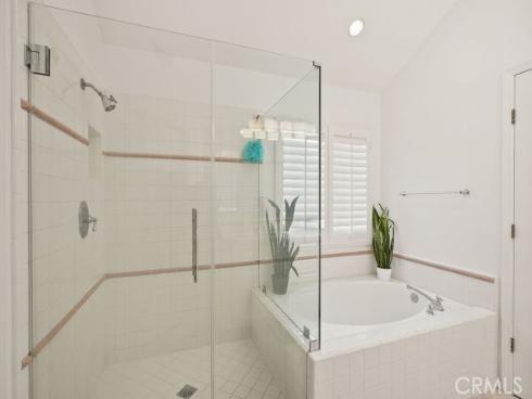 25 Belfort , Newport Coast, CA