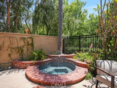 25 Belfort , Newport Coast, CA