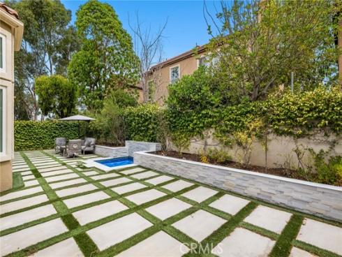 18  Lessay  , Newport Coast, CA