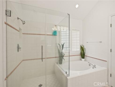 25  Belfort  , Newport Coast, CA