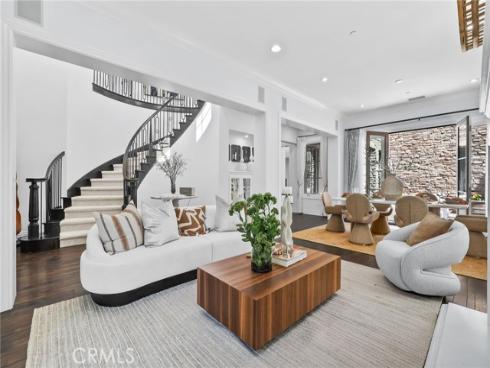 7 Sunrise , Newport Coast, CA