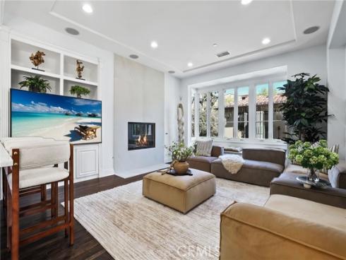 7 Sunrise , Newport Coast, CA