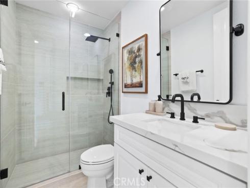 7 Sunrise , Newport Coast, CA