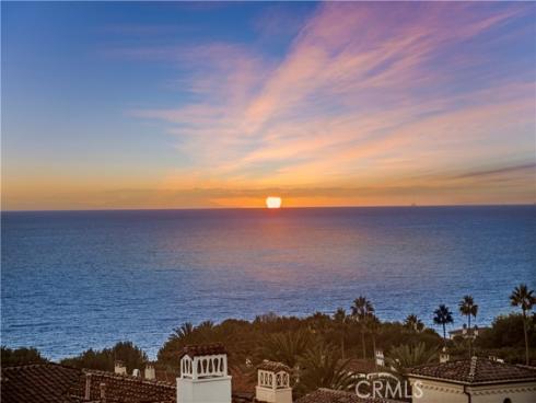 28  Surfspray Bluff  , Newport Coast, CA