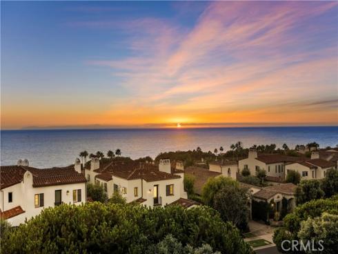28  Surfspray Bluff  , Newport Coast, CA
