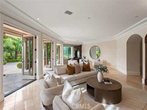 11  Shoreview  , Newport Coast, CA