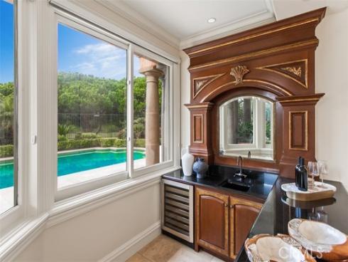 11  Shoreview  , Newport Coast, CA