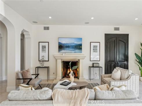 3 Coral Cay , Newport Coast, CA