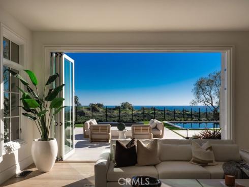 24 Fairway , Newport Coast, CA