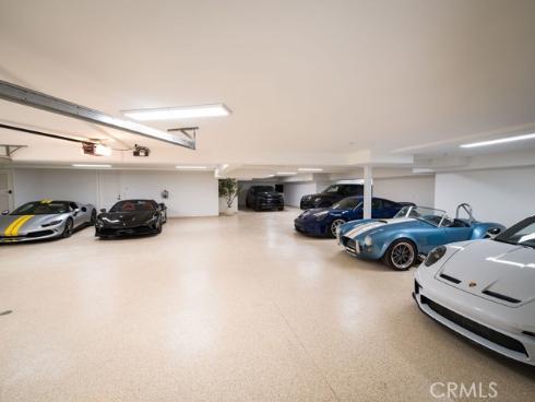 24 Fairway , Newport Coast, CA