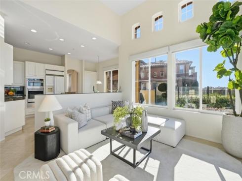 21 Splendore Dr , Newport Coast, CA