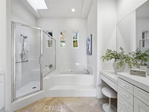 21 Splendore Dr , Newport Coast, CA