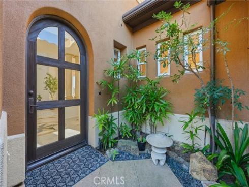 21 Splendore Dr , Newport Coast, CA