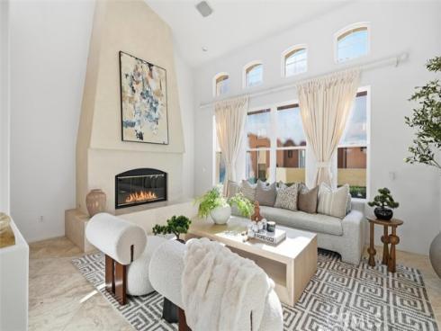 21 Splendore Dr , Newport Coast, CA