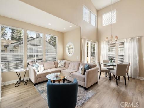 17  Auvergne  , Newport Coast, CA