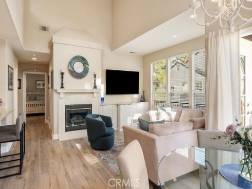 17  Auvergne  , Newport Coast, CA