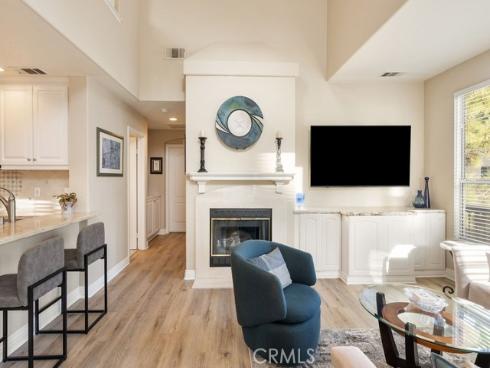 17  Auvergne  , Newport Coast, CA