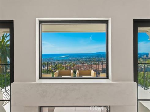 7  Sailview  , Newport Coast, CA