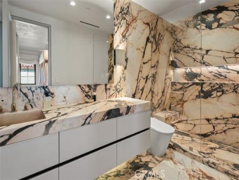 7  Sailview  , Newport Coast, CA