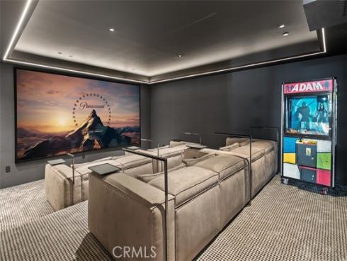 7  Sailview  , Newport Coast, CA