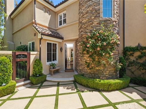 25  Lyon  , Newport Coast, CA