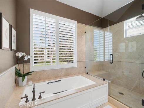 25  Lyon  , Newport Coast, CA