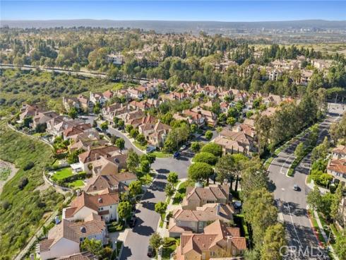 25  Lyon  , Newport Coast, CA