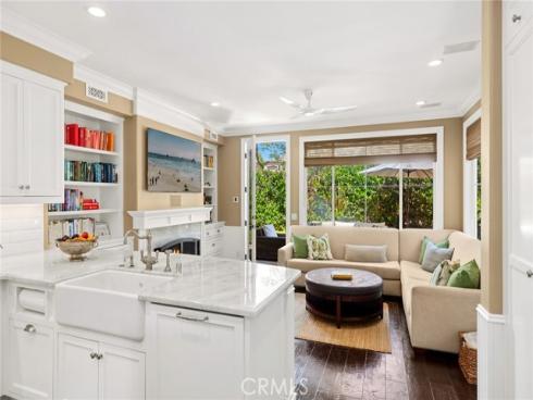 25  Lyon  , Newport Coast, CA