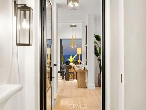 28  Surfspray Bluff  , Newport Coast, CA