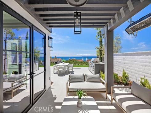 28  Surfspray Bluff  , Newport Coast, CA