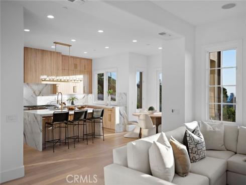 12  Via Giada  , Newport Coast, CA