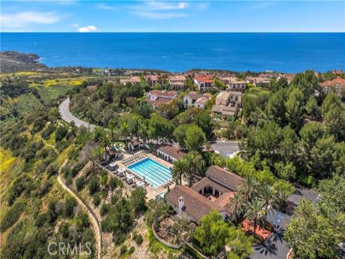 28 Sandy Cv , Newport Coast, CA
