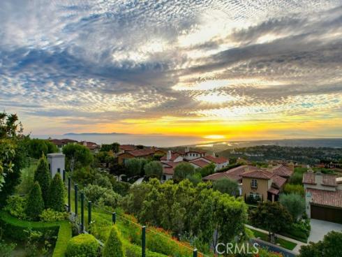 31 Overlook , Newport Coast, CA