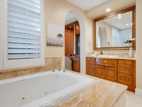 31 Overlook , Newport Coast, CA