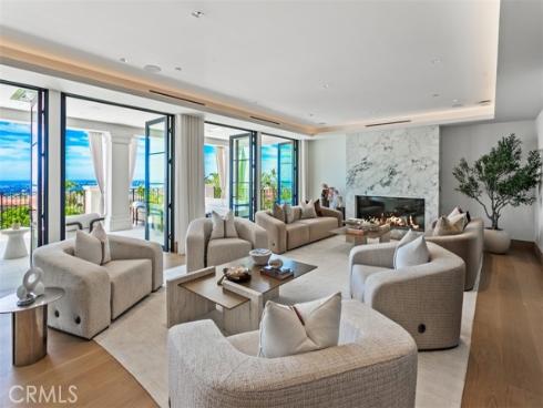 7 Sailview , Newport Coast, CA