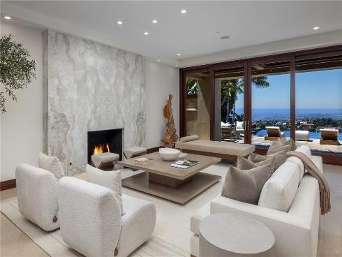 9 Sailcrest , Newport Coast, CA