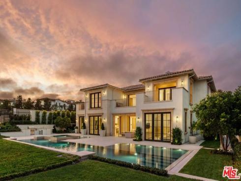 18  Swimmers Point  , Newport Coast, CA