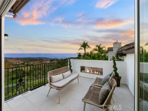 9 Coastal Canyon , Newport Coast, CA