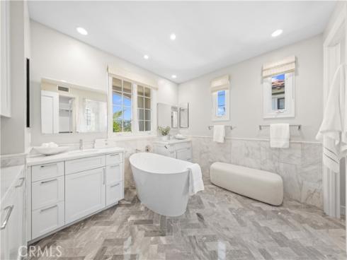 60 Sidney Bay , Newport Coast, CA