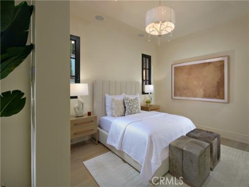 3 Del Mar , Newport Coast, CA