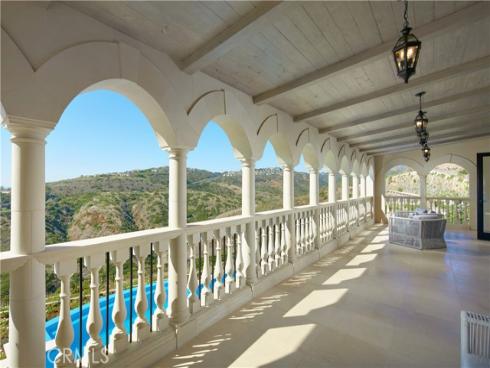3 Del Mar , Newport Coast, CA