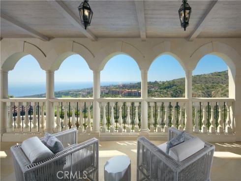 3 Del Mar , Newport Coast, CA