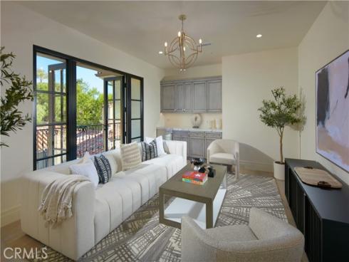 3 Del Mar , Newport Coast, CA