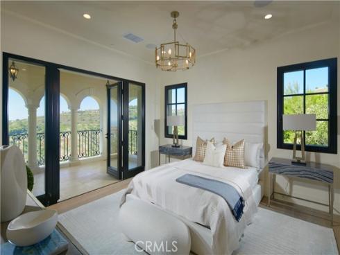 3 Del Mar , Newport Coast, CA