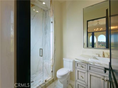 3 Del Mar , Newport Coast, CA