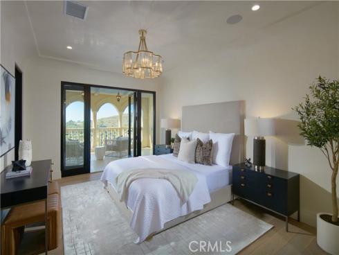 3 Del Mar , Newport Coast, CA